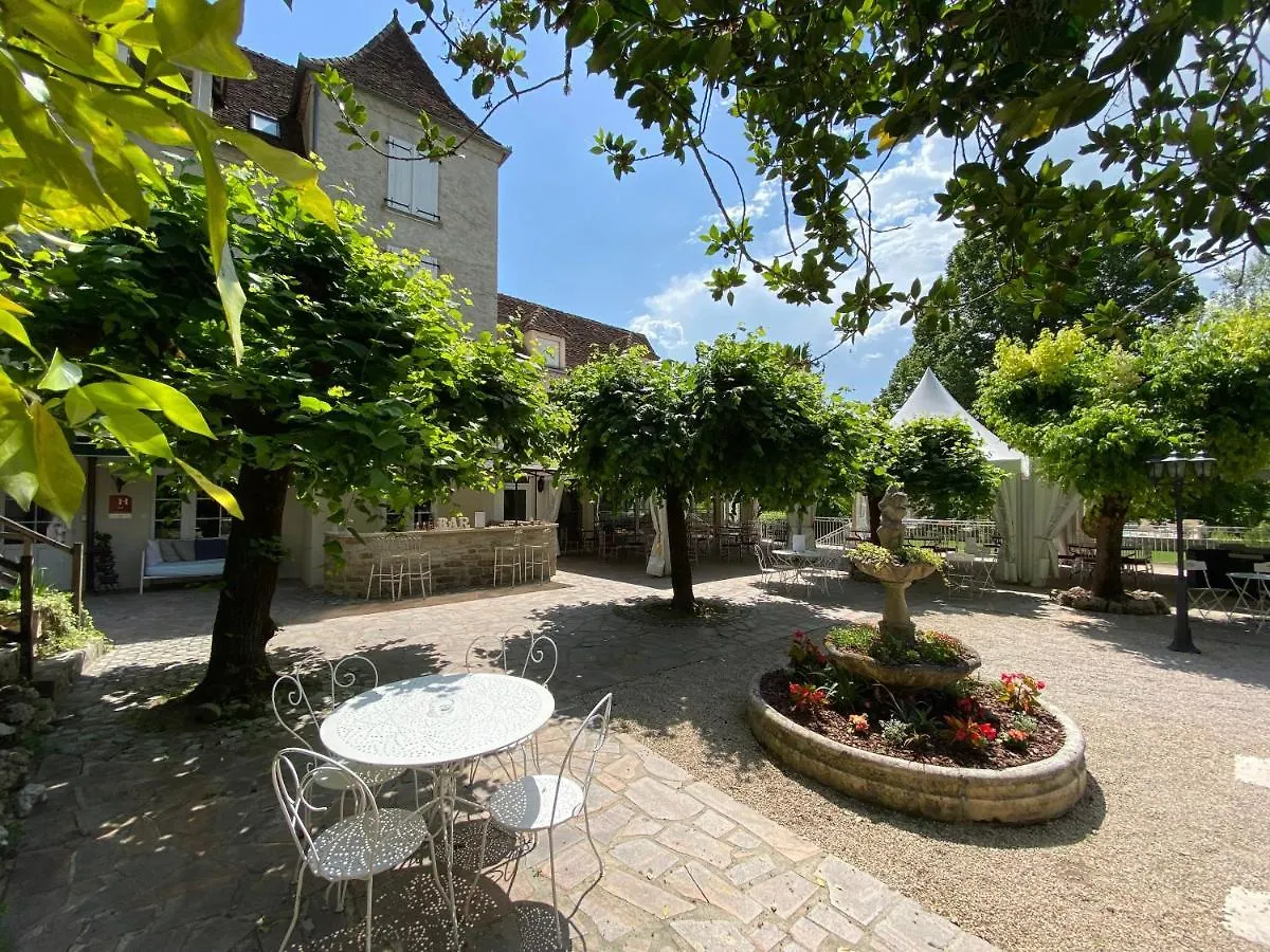 Logis Hotels - Hotel Restaurant Domaine Les Falaises Martel