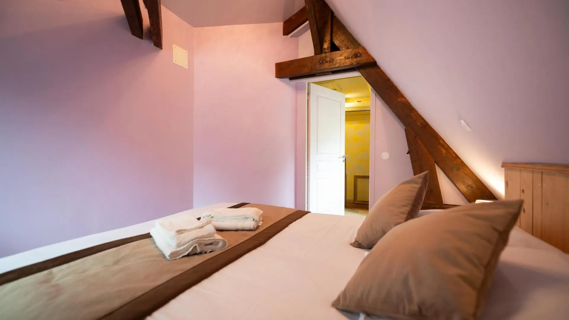 Logis Hotels - Hotel Restaurant Domaine Les Falaises Martel