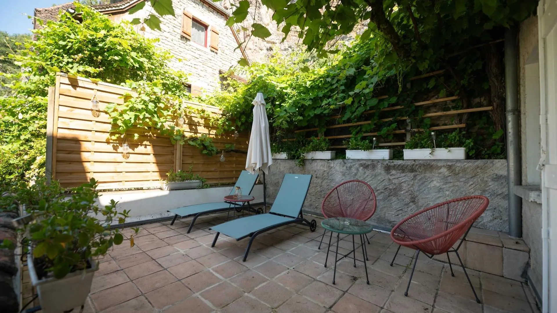 Logis Hotels - Hotel Restaurant Domaine Les Falaises Martel